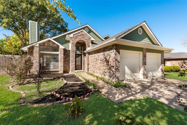 6506 Topaz Drive, Arlington, TX 76001