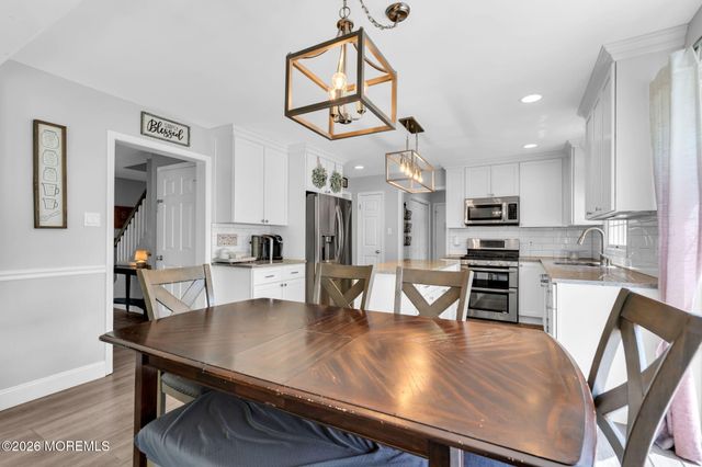 6 Harvest Court, Jackson, NJ 08527