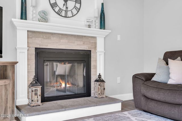 6 Harvest Court, Jackson, NJ 08527