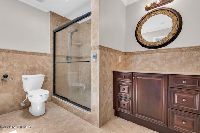6 Harvest Court, Jackson, NJ 08527