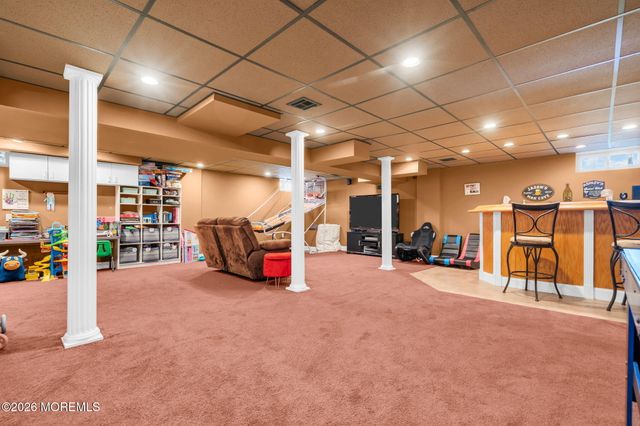 6 Harvest Court, Jackson, NJ 08527