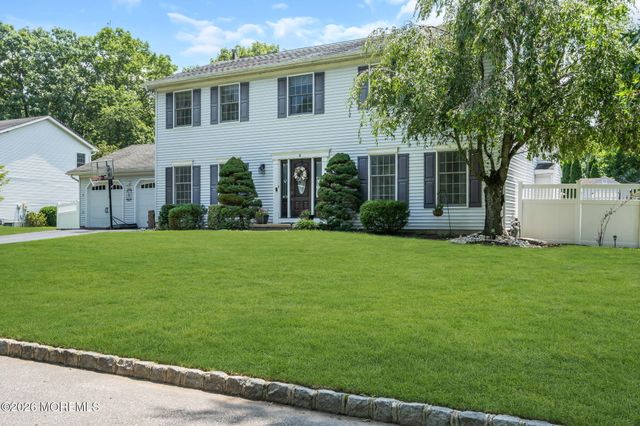 6 Harvest Court, Jackson, NJ 08527