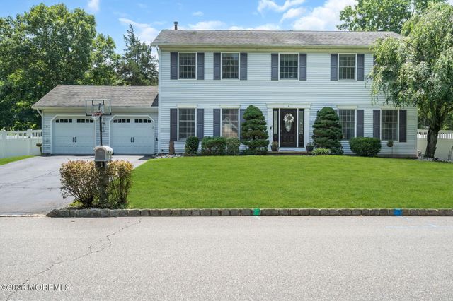 6 Harvest Court, Jackson, NJ 08527