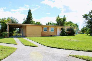 305 SE Airoso Boulevard, Port St Lucie, FL 34983