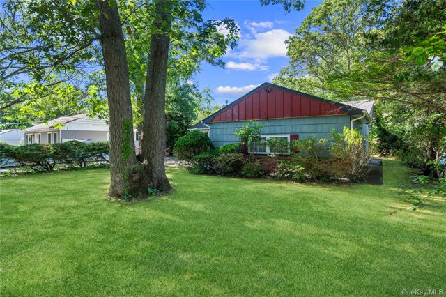 13 Simon Avenue, Centereach, NY 11720