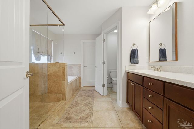 16264 Atoll Dr, Pensacola, FL 32507