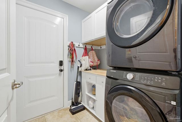 16264 Atoll Dr, Pensacola, FL 32507