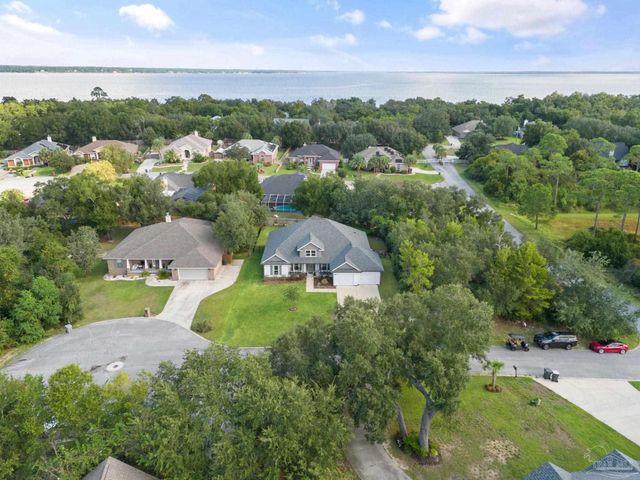 16264 Atoll Dr, Pensacola, FL 32507