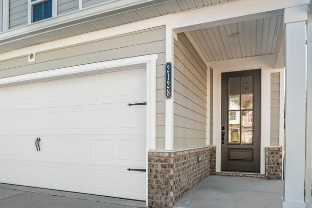 2128 Cheltenham Place, Columbia, TN 38401