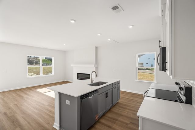 2128 Cheltenham Place, Columbia, TN 38401