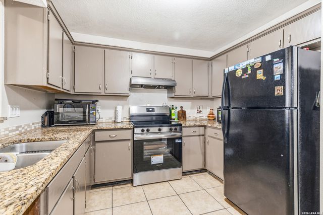 10126 Pebblestone, San Antonio, TX 78250
