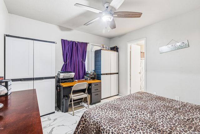 10126 Pebblestone, San Antonio, TX 78250