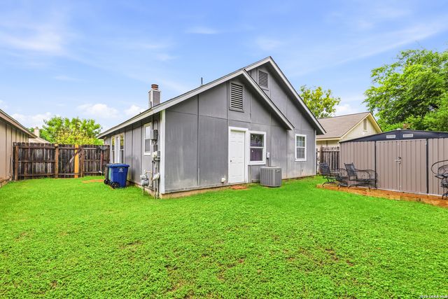 10126 Pebblestone, San Antonio, TX 78250