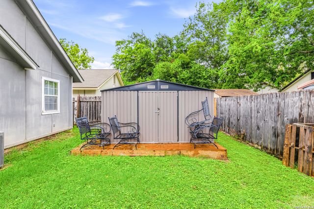 10126 Pebblestone, San Antonio, TX 78250