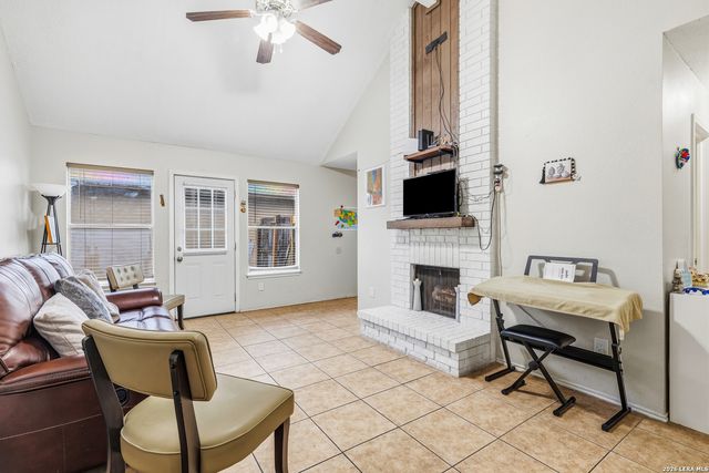 10126 Pebblestone, San Antonio, TX 78250