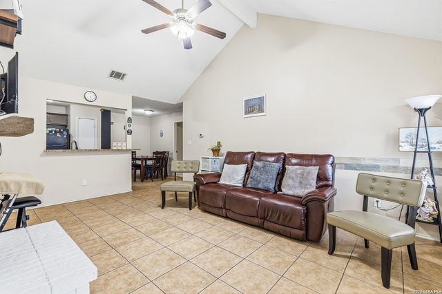 10126 Pebblestone, San Antonio, TX 78250