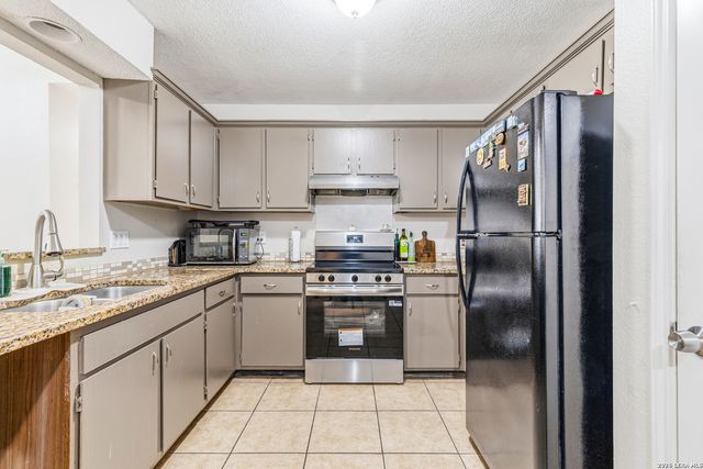 10126 Pebblestone, San Antonio, TX 78250