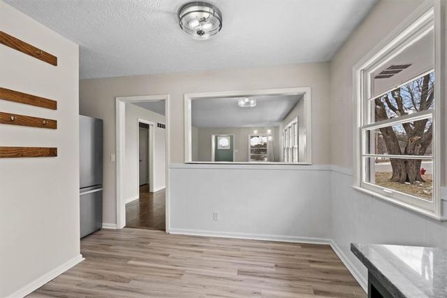 9052 E 59th Street, Raytown, MO 64133