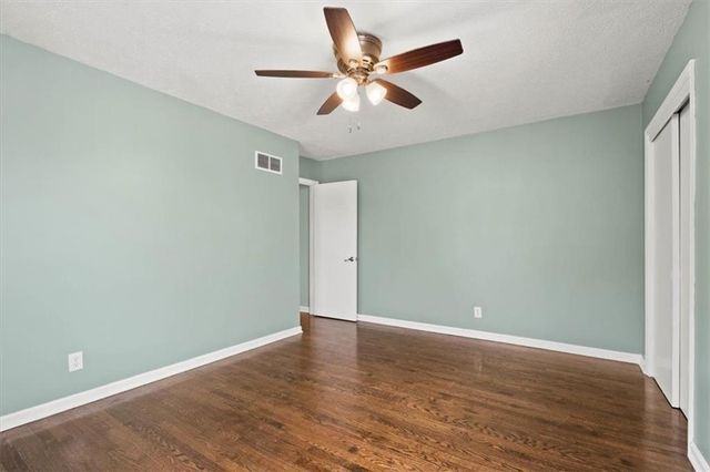 9052 E 59th Street, Raytown, MO 64133