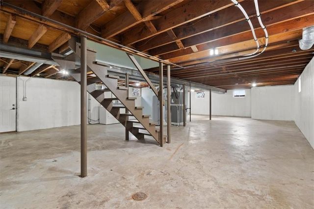 9052 E 59th Street, Raytown, MO 64133