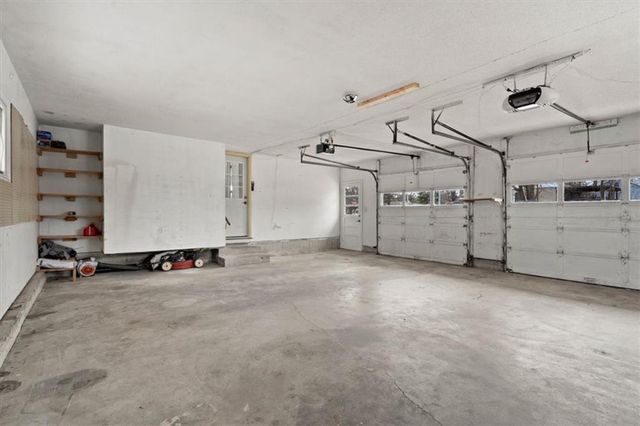 9052 E 59th Street, Raytown, MO 64133