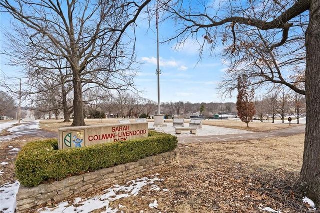 9052 E 59th Street, Raytown, MO 64133