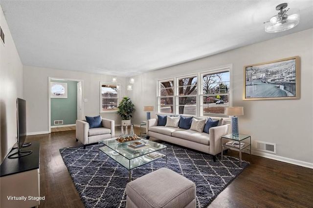 9052 E 59th Street, Raytown, MO 64133