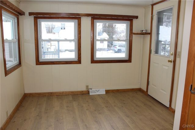 207 Wright Avenue, Salina, NY 13211