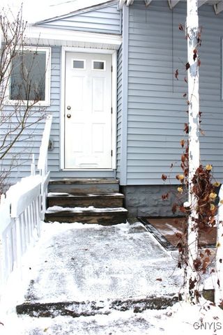 207 Wright Avenue, Salina, NY 13211