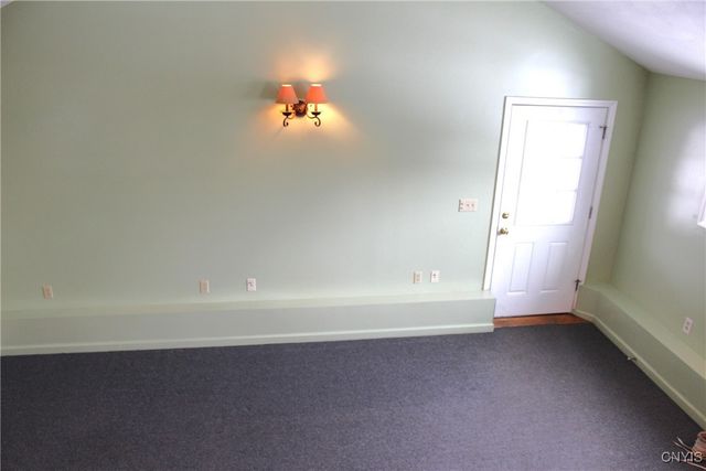 207 Wright Avenue, Salina, NY 13211