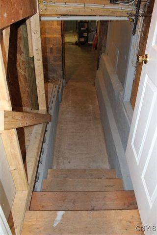 207 Wright Avenue, Salina, NY 13211