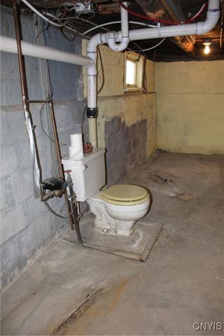 207 Wright Avenue, Salina, NY 13211