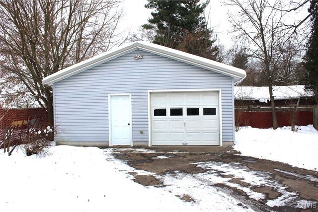 207 Wright Avenue, Salina, NY 13211