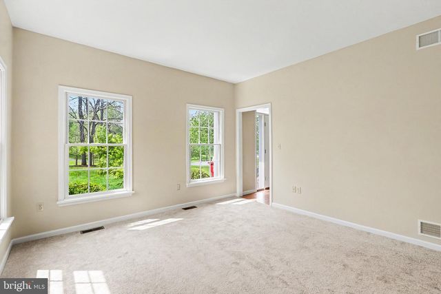 14 ROYAL DRIVE, Carlisle, PA 17015