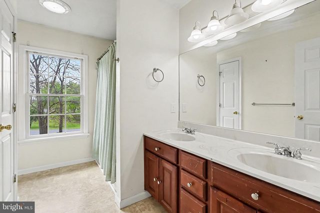 14 ROYAL DRIVE, Carlisle, PA 17015