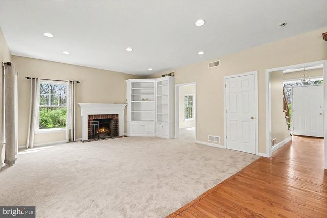 14 ROYAL DRIVE, Carlisle, PA 17015
