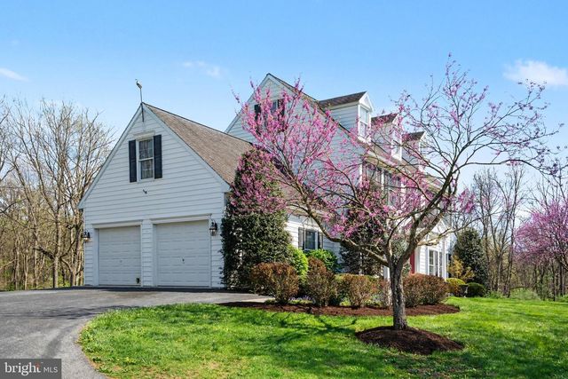 14 ROYAL DRIVE, Carlisle, PA 17015