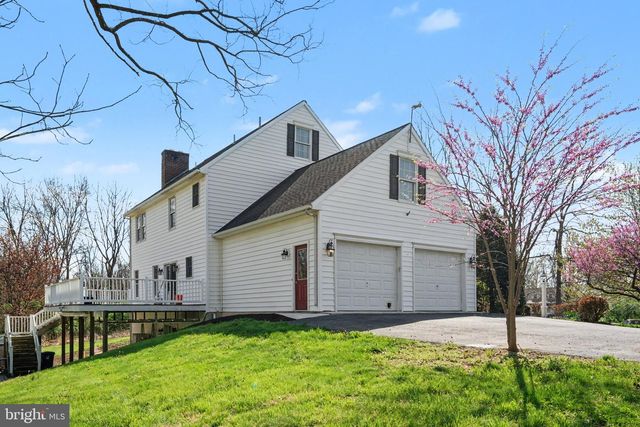 14 ROYAL DRIVE, Carlisle, PA 17015