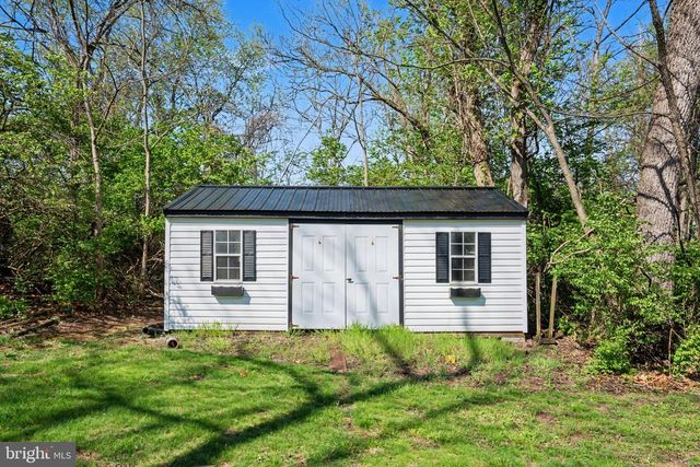 14 ROYAL DRIVE, Carlisle, PA 17015
