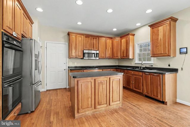 14 ROYAL DRIVE, Carlisle, PA 17015