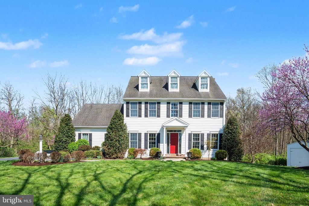 14 ROYAL DRIVE, Carlisle, PA 17015
