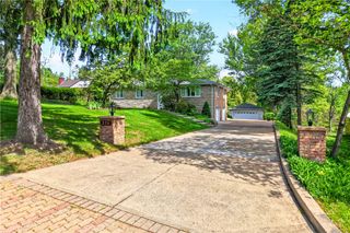 236 Sunset Road, Mccandless, PA 15237