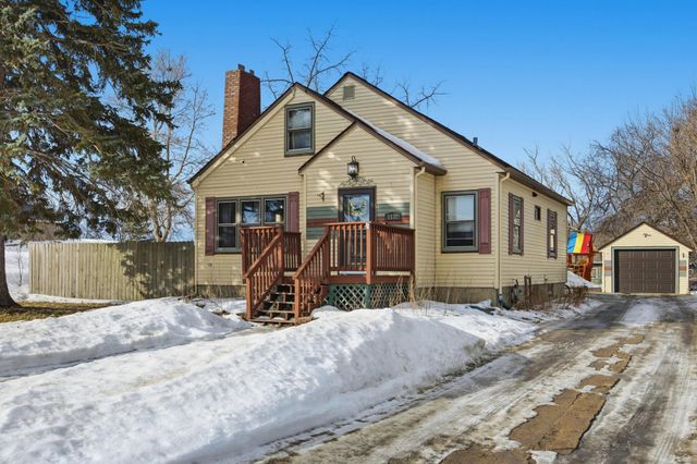 1132 Lincoln Avenue, Detroit Lakes, MN 56501