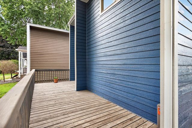 3429 Pilgrim Lane N, Plymouth, MN 55441