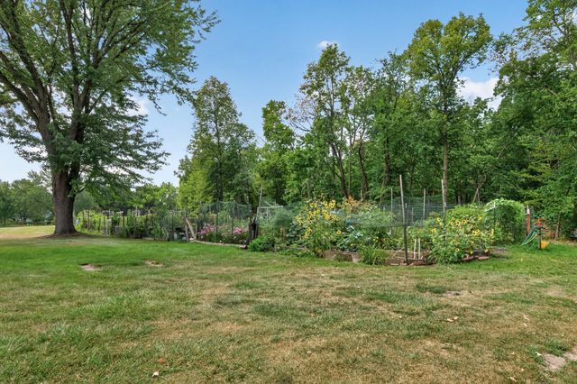 3429 Pilgrim Lane N, Plymouth, MN 55441