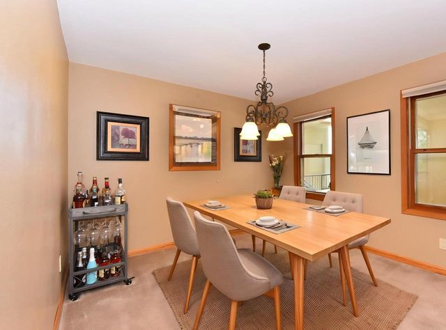 18525 Pleasant STREET, Brookfield, WI 53045