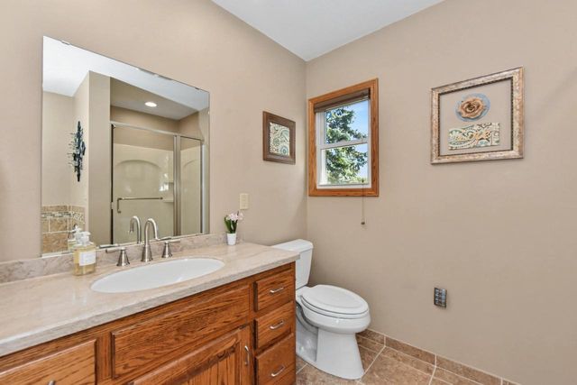 18525 Pleasant STREET, Brookfield, WI 53045