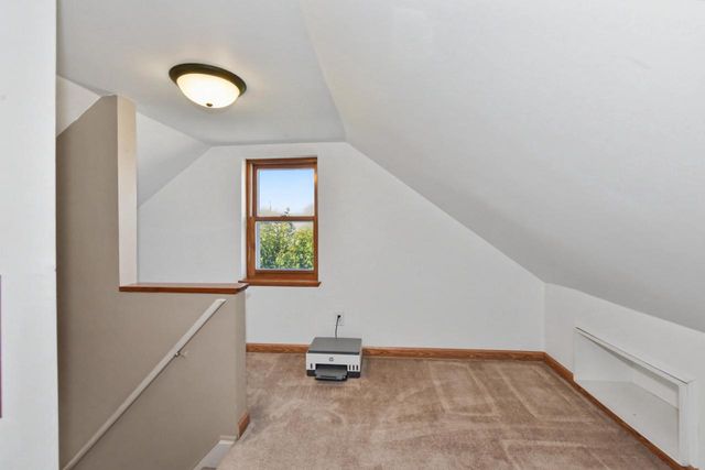 18525 Pleasant STREET, Brookfield, WI 53045