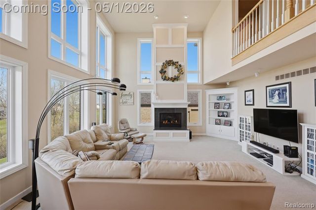 656 Overlook Drive, Oxford, MI 48371