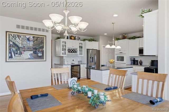 656 Overlook Drive, Oxford, MI 48371